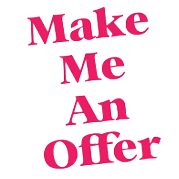 LIVE SHOW LISTING - PLEASE LIKE TO BE NOTIFIED WHEN I GO LIVE (OR "SILENT") π― - Picture 4 of 17